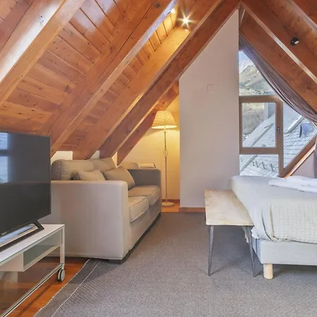 Luderna - Duplex Des Neres Appartement Viella